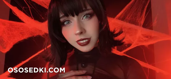 Yuzuki Miiu - Mavis Dracula - 96