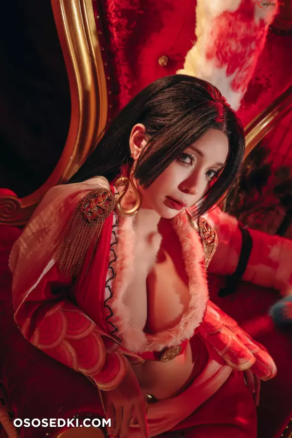 Umeko J cosplay Boa Hancock - One Piece - 13