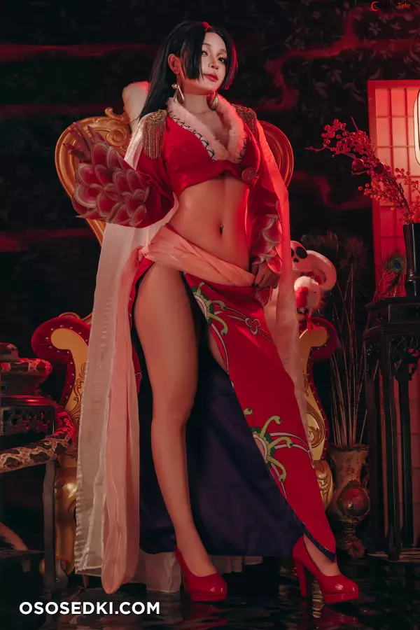 Umeko J cosplay Boa Hancock - One Piece - 14