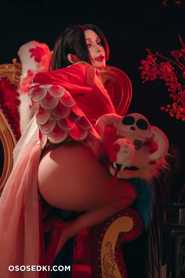 Umeko J cosplay Boa Hancock - One Piece - 17