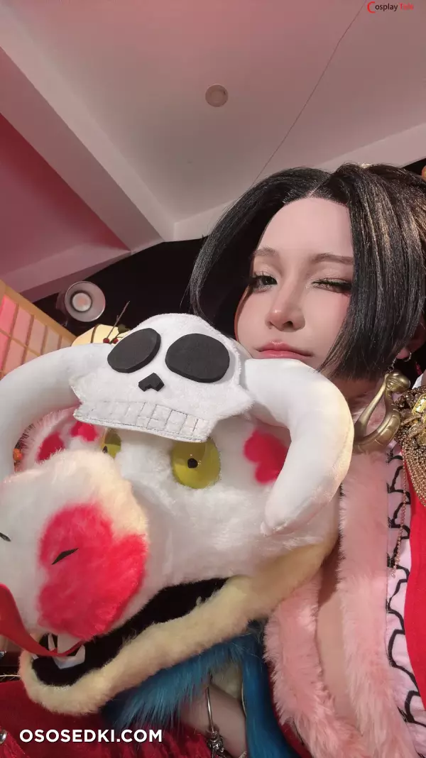 Umeko J cosplay Boa Hancock - One Piece - 85
