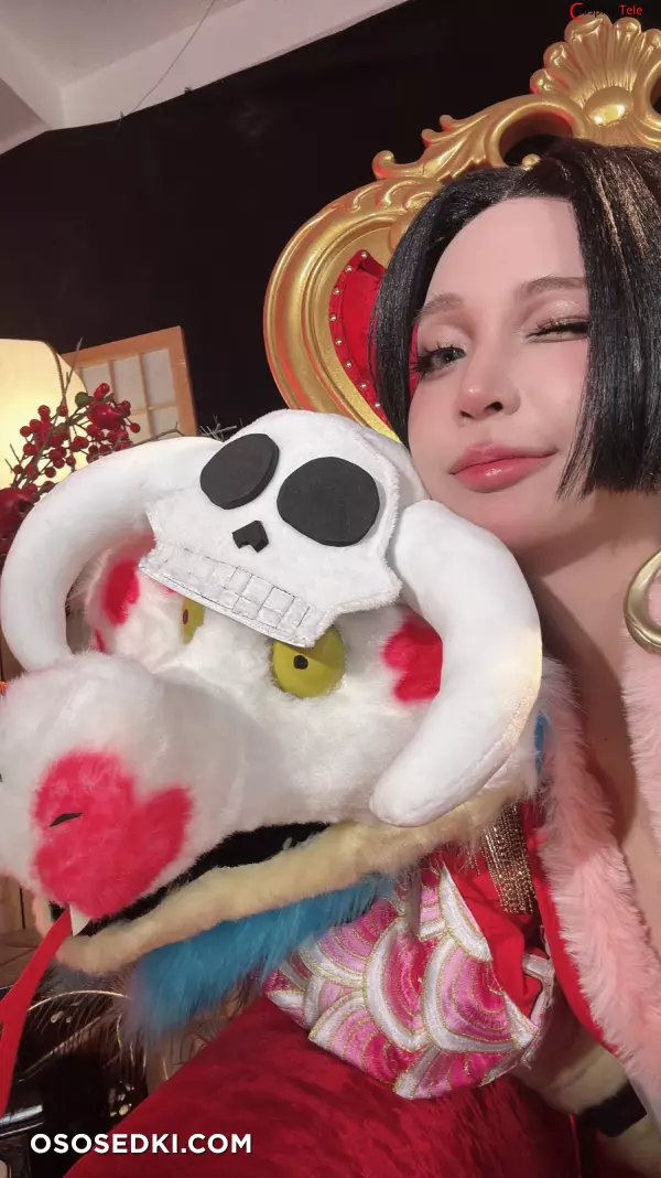 Umeko J cosplay Boa Hancock - One Piece - 88