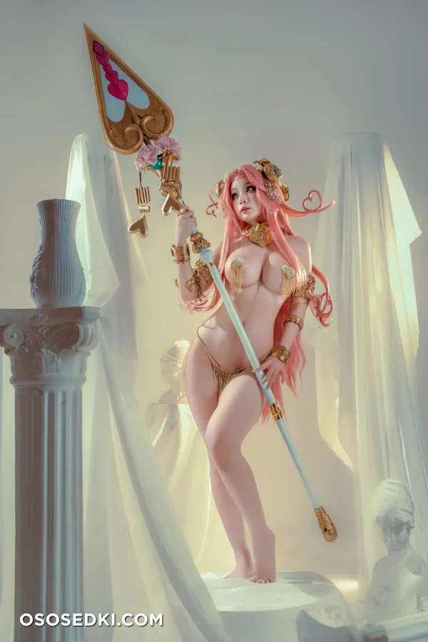 Umeko J - Aphrodite - Hades - 2