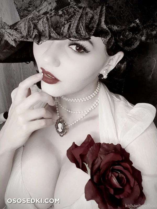 Kobaebeefboo - Alcina Dimitrescu - Resident Evil | Biohazard - 2