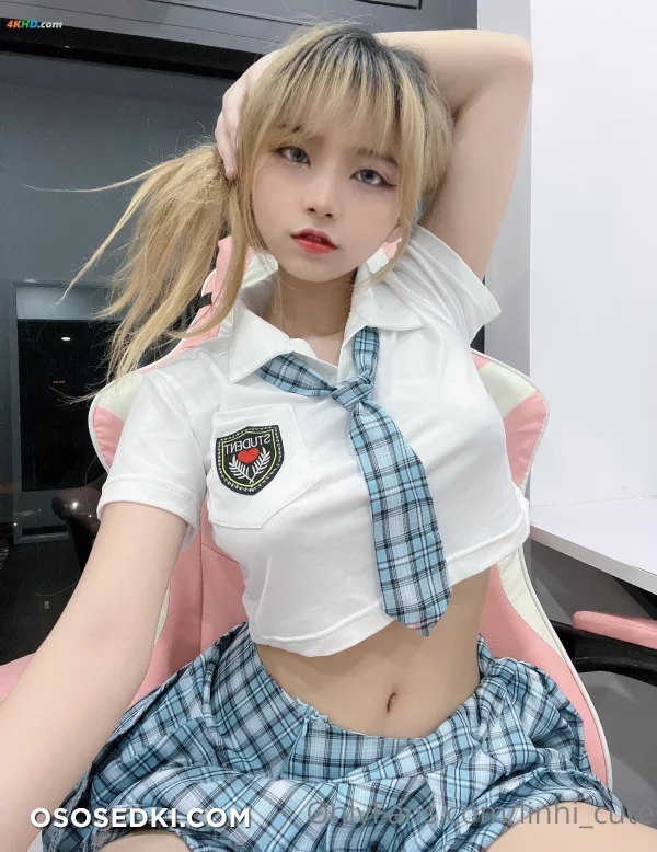 yuumeilyn(虞梅)  JK - 17