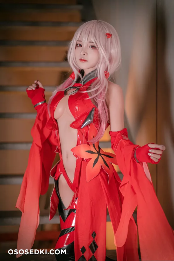 Ming Miho - Inori Yuzuriha - Guilty Crown - 13
