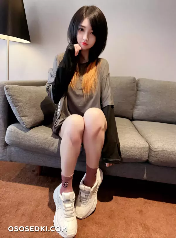 Coser Potato Godzilla - Casual Teasing Selfie Nsfw - 12