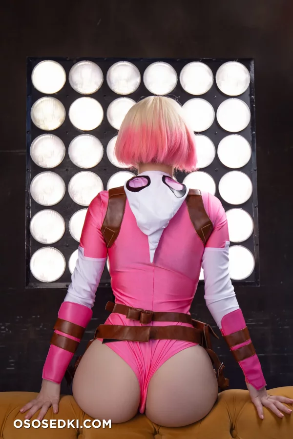 Hologana - Gwenpool - Deadpool - 14