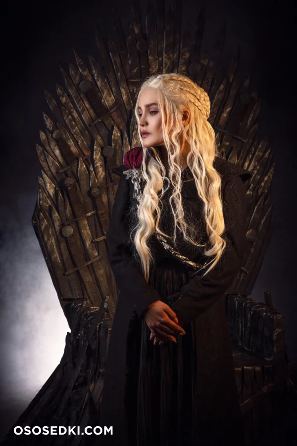 Kalinka Fox | Christina Fink - Daenerys Targaryen - Game Of Thrones - 1