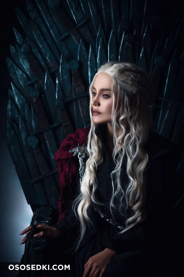 Kalinka Fox | Christina Fink - Daenerys Targaryen - Game Of Thrones - 2