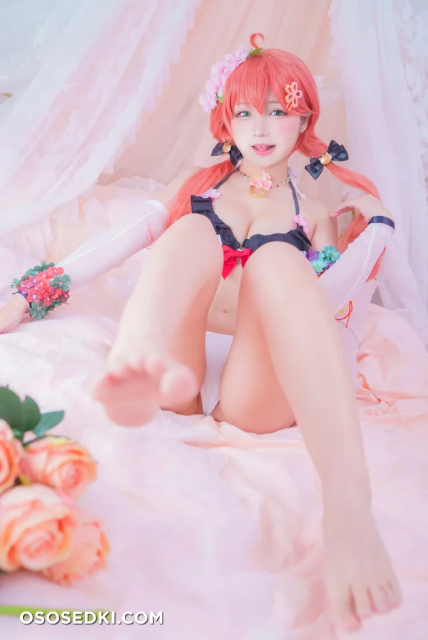 Takanashi Hanari - Sakura Miko - Hololive - 3