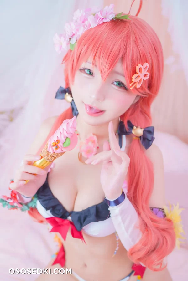 Takanashi Hanari - Sakura Miko - Hololive - 6