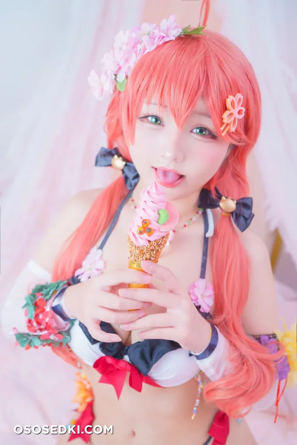 Takanashi Hanari - Sakura Miko - Hololive - 7