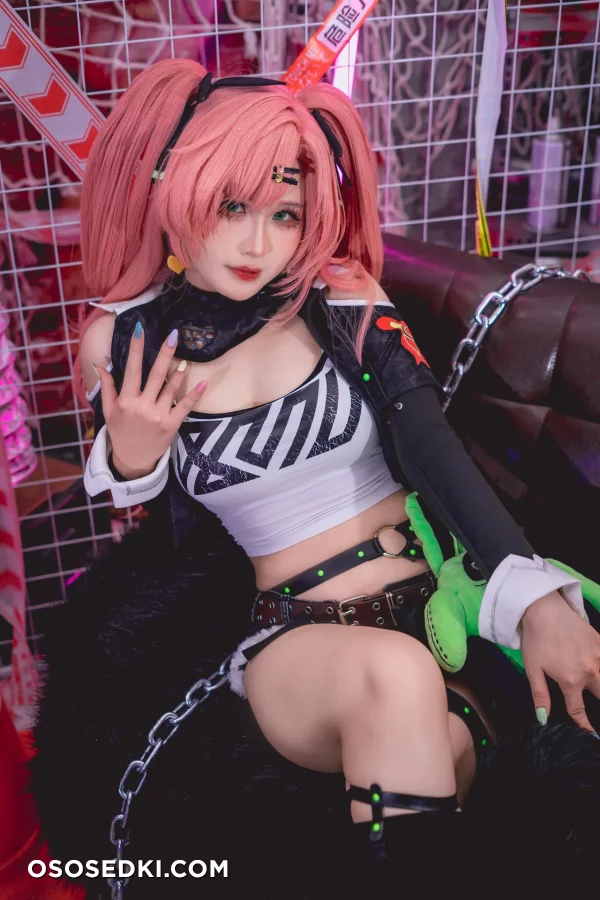 Pyon Lay - Nicole Demara - Zenless Zone Zero - 12
