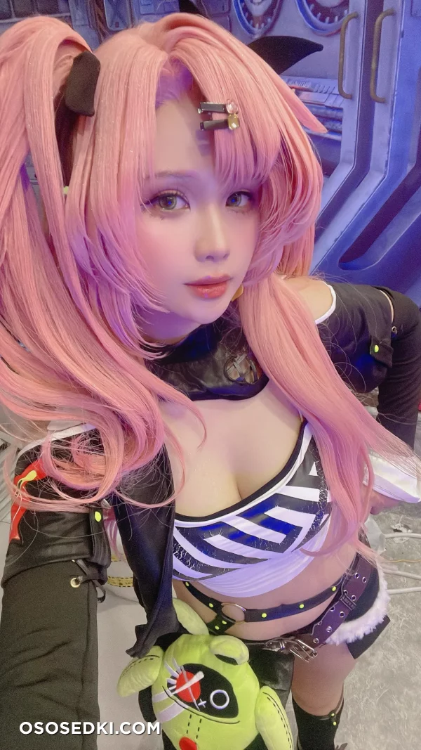 Pyon Lay - Nicole Demara - Zenless Zone Zero - 38