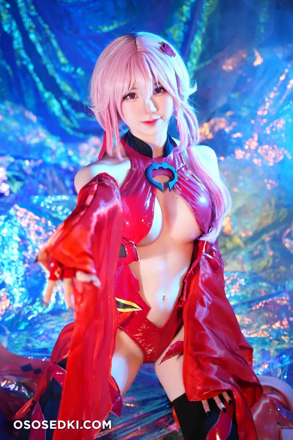 Sally Dorasnow - Inori Yuzuriha - Guilty Crown - 16