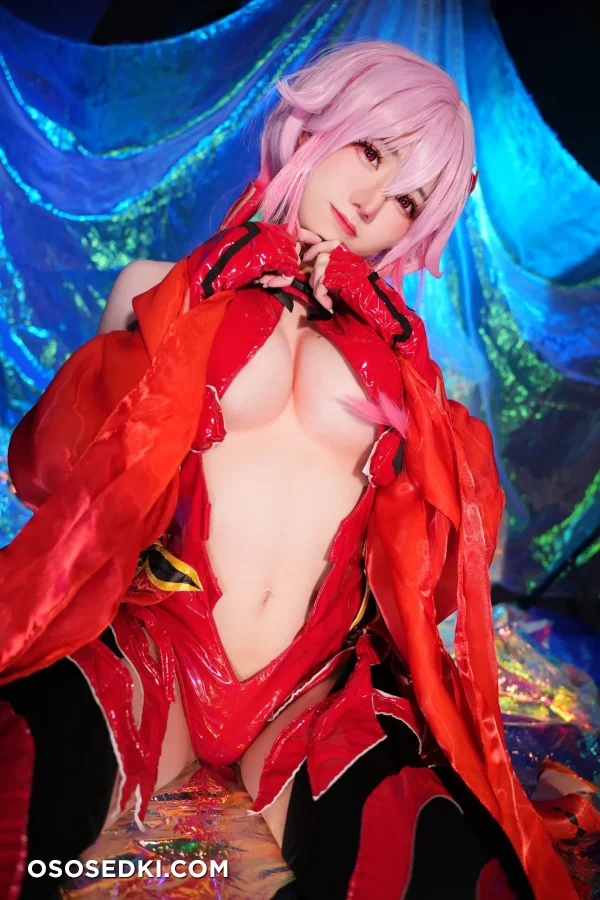 Sally Dorasnow - Inori Yuzuriha - Guilty Crown - 30