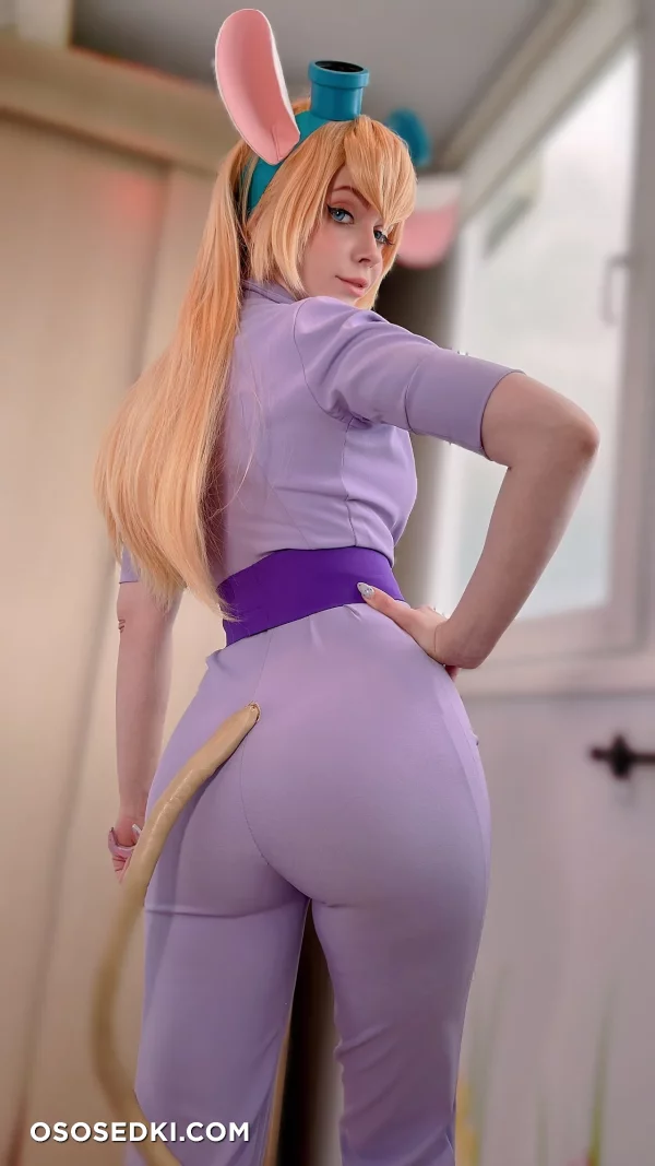 Aleksandra Bodler - Gadget Hackwrench - Chip N Dale Rescue Rangers - 4