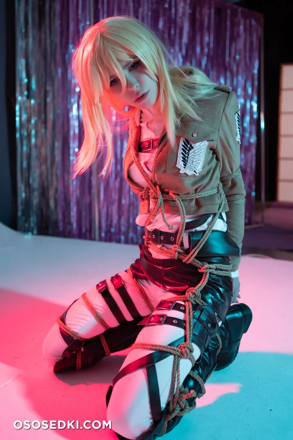 Aleksandra Bodler - Krista Lenz - Shingeki No Kyojin | Attack On Titan - 11