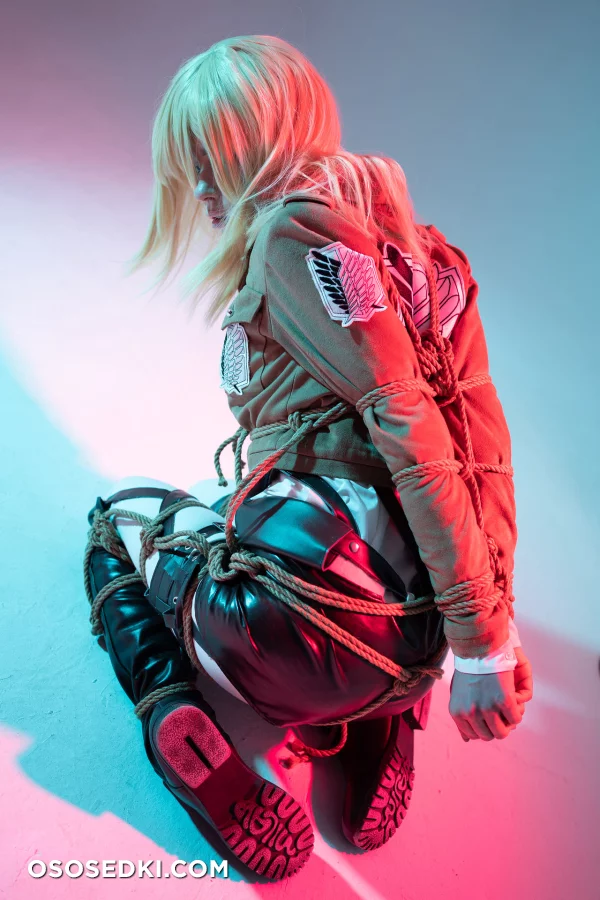 Aleksandra Bodler - Krista Lenz - Shingeki No Kyojin | Attack On Titan - 14