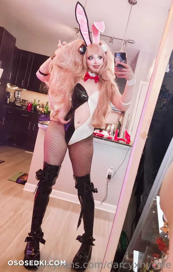 Darcy Nycole - Junko Enoshima - Danganronpa - 2