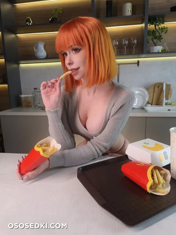 Aleksandra Bodler - Mcdonalds Mom -  - 30