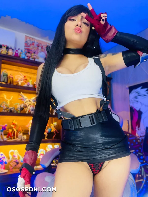 GundamChick - Tifa Lockhart - Final Fantasy Vii - 15