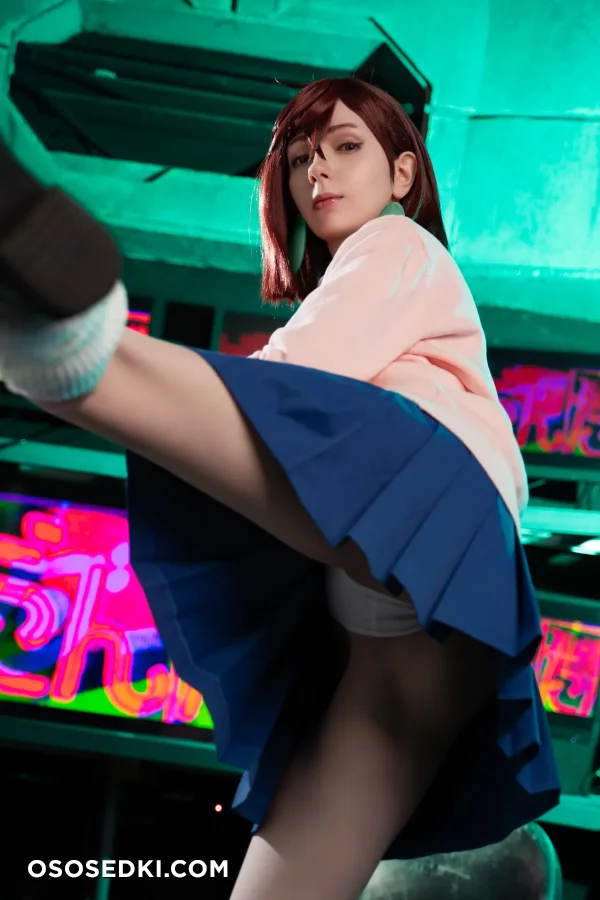 Victoria Lirell - Momo Ayase - Dandadan - 4