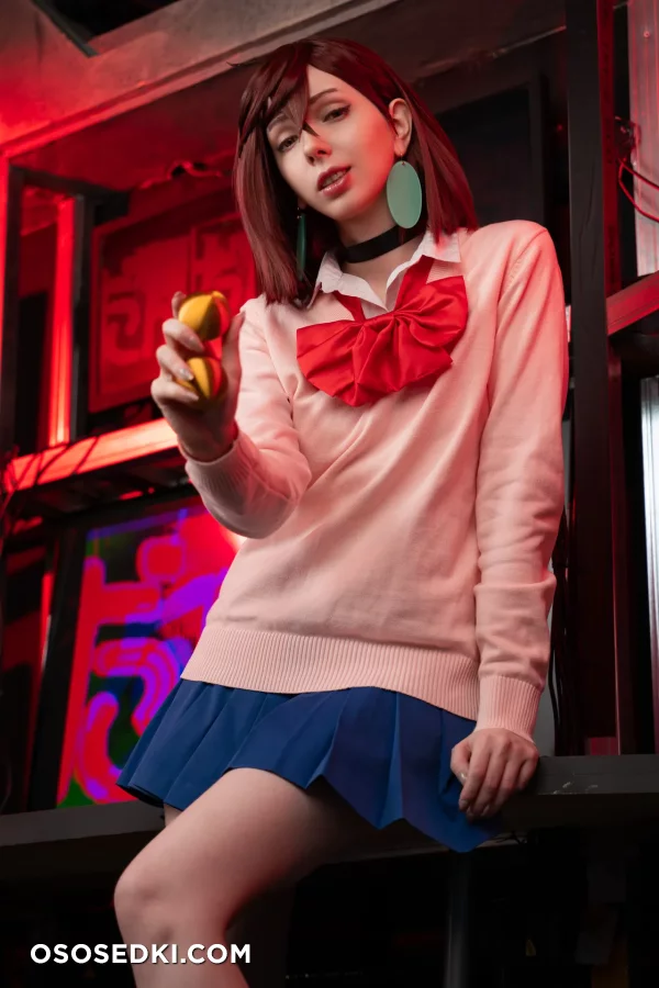 Victoria Lirell - Momo Ayase - Dandadan - 8