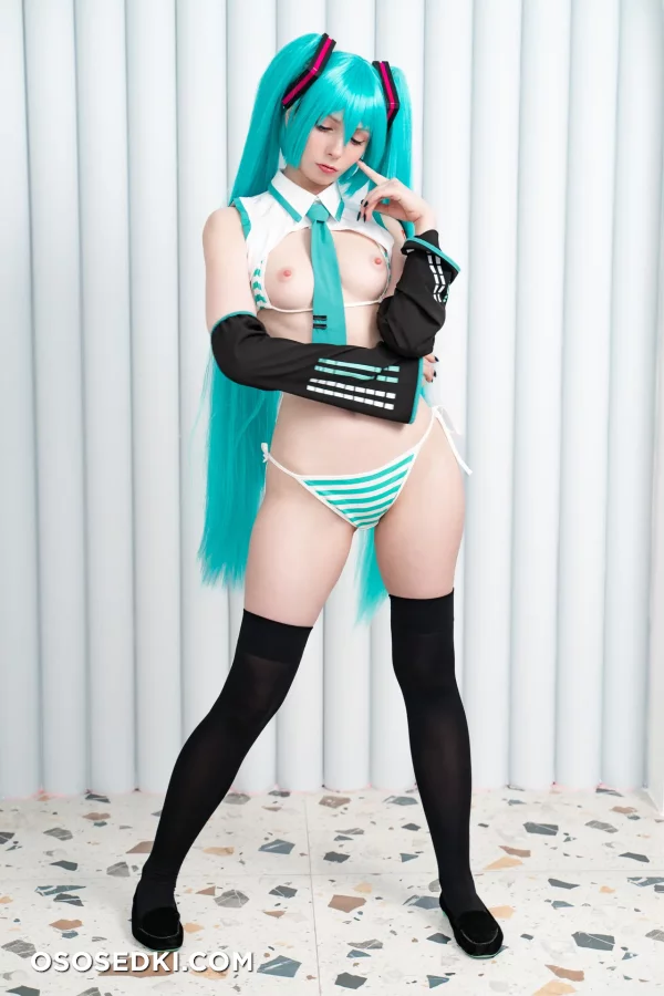Victoria Lirell - Miku Hatsune - Vocaloid - 16