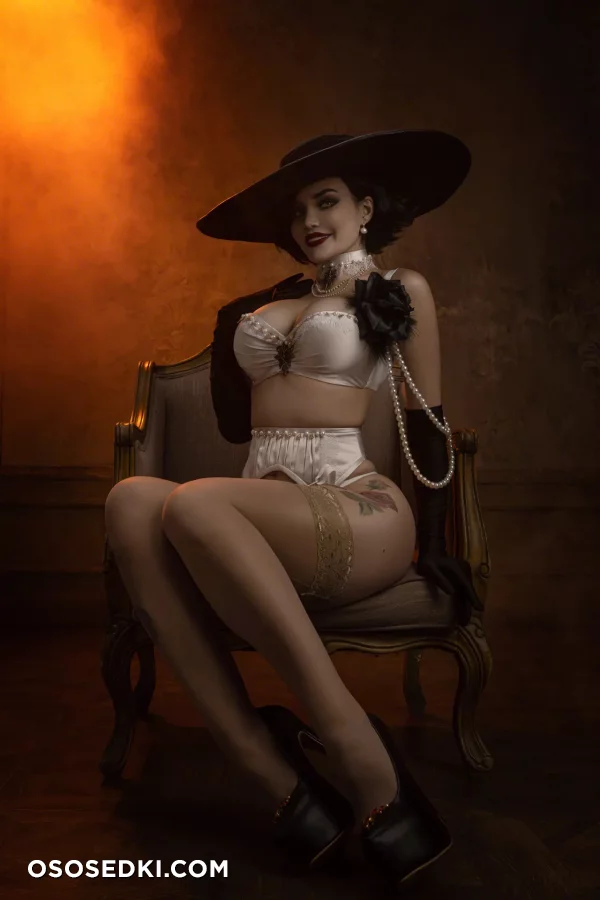Kalinka Fox | Christina Fink - Alcina Dimitrescu - Resident Evil | Biohazard - 26