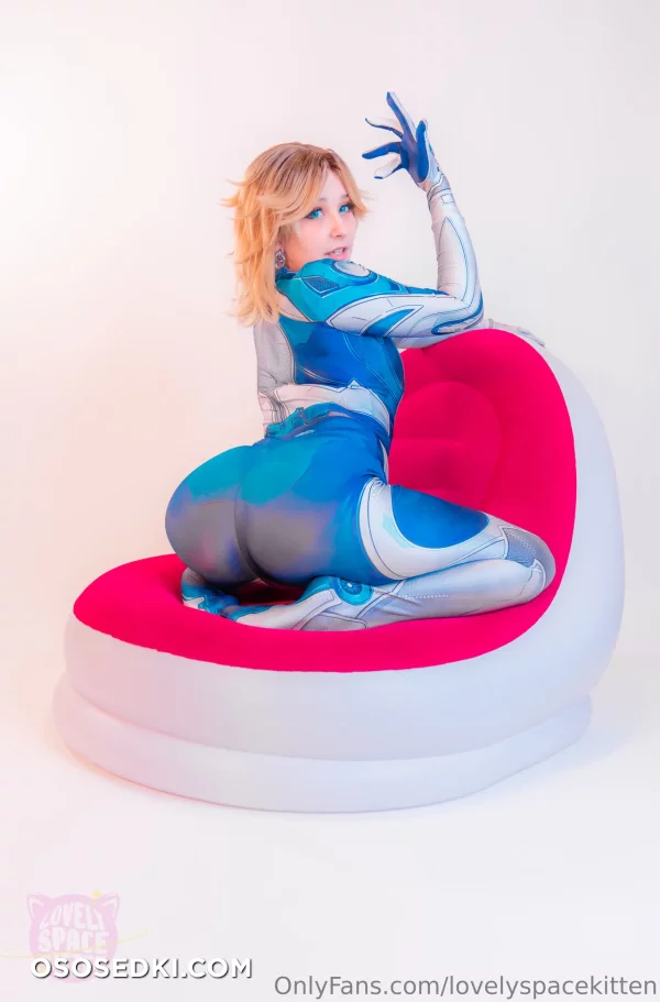 Lovelyspacekitten - Susan Storm | Invisible Woman - Fantastic Four - 4