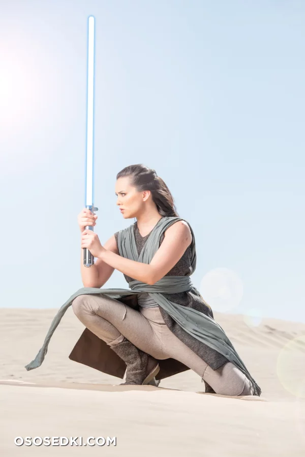 Joanie Brosas - Rey - Star Wars - 14
