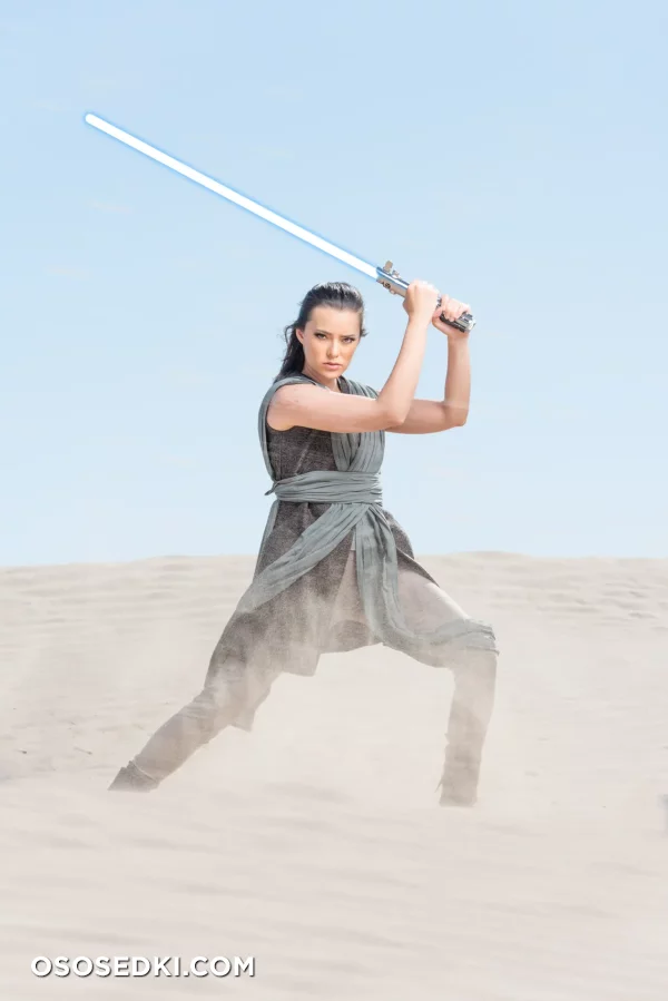 Joanie Brosas - Rey - Star Wars - 4