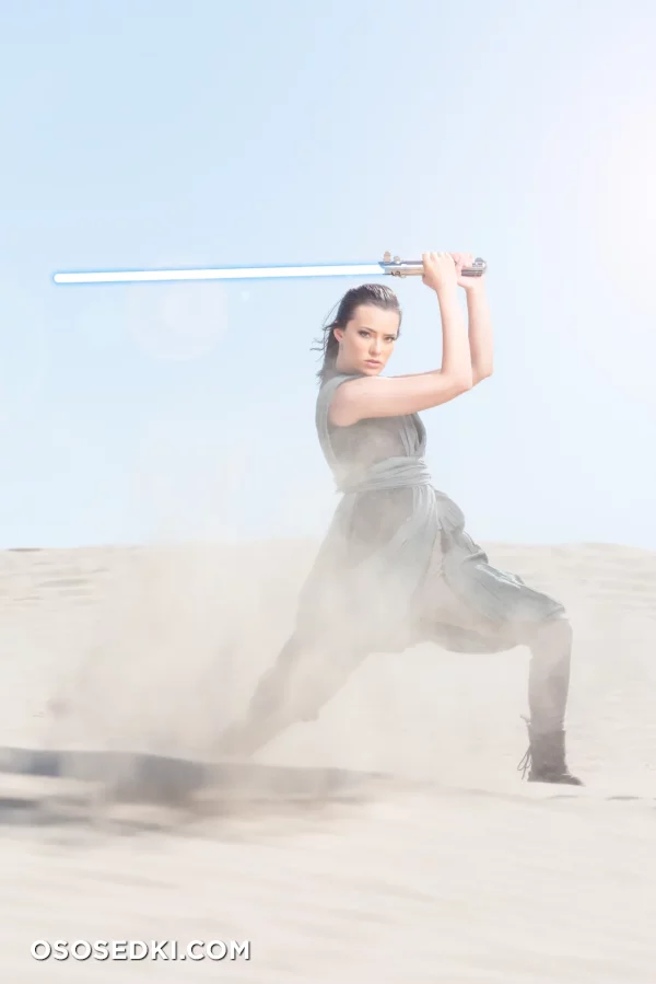 Joanie Brosas - Rey - Star Wars - 5