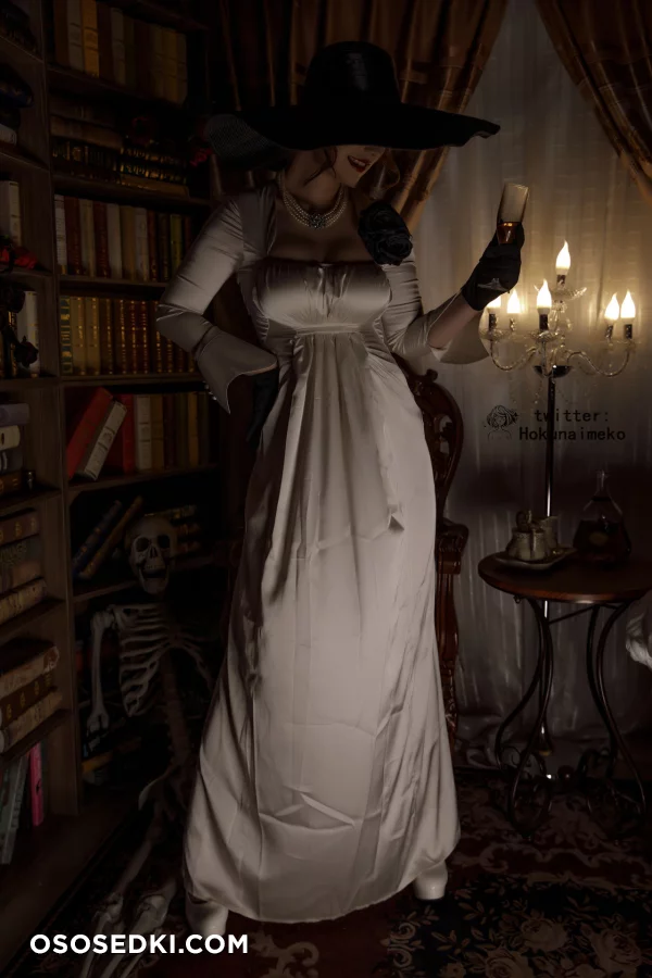 Hokunaimeko - Alcina Dimitrescu - Resident Evil | Biohazard - 22