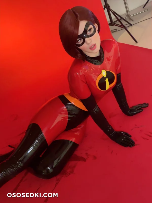 Lada Lyumos - Helen Parr | Elastigirl - The Incredibles - 10