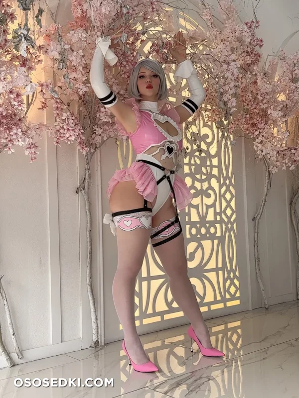 Lada Lyumos - 2b - Nier Automata - 21