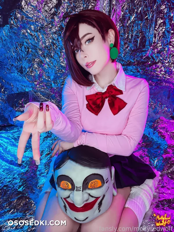 Molly Red Wolf - Momo Ayase - Dandadan - 3