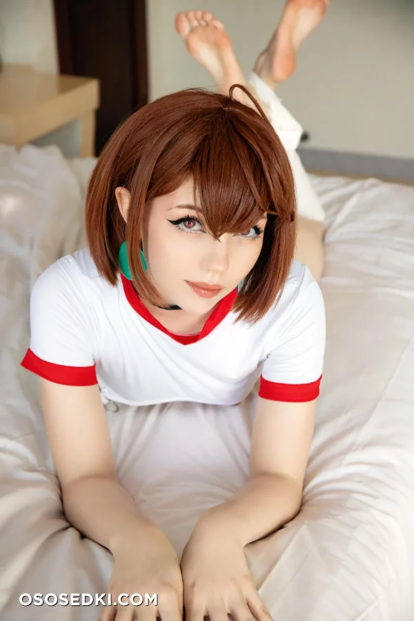 Caticornplay - Momo Ayase - Dandadan - 24