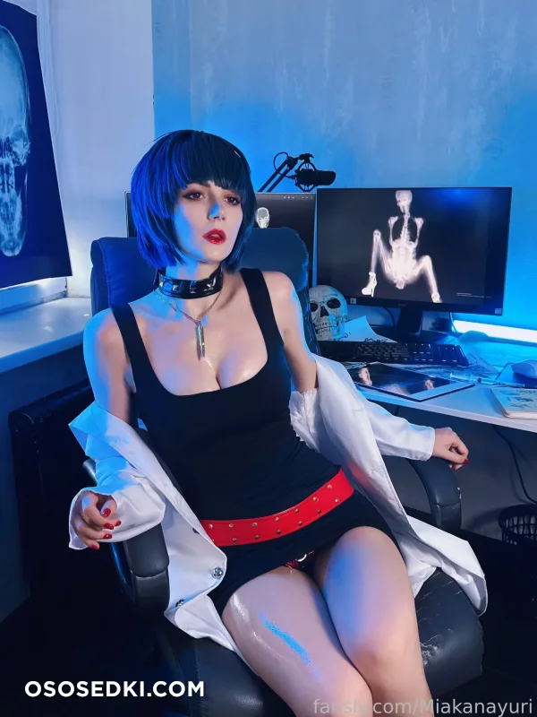 Mik Allen - Tae Takemi - Persona 5 - 12