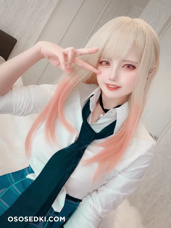 Uri - Marin Kitagawa - Sono Bisque Doll Wa Koi O Suru | My Dress-up Darling - 1
