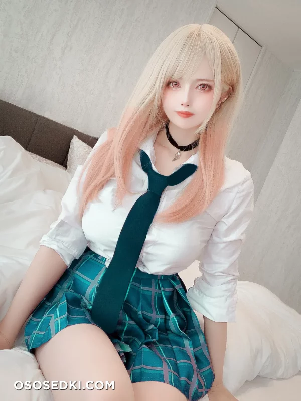 Uri - Marin Kitagawa - Sono Bisque Doll Wa Koi O Suru | My Dress-up Darling - 26