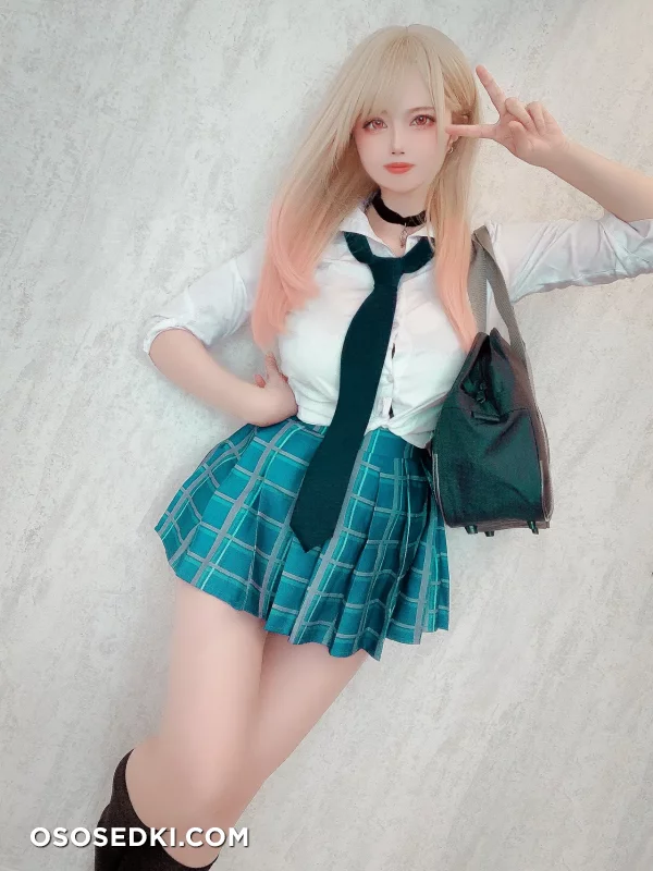 Uri - Marin Kitagawa - Sono Bisque Doll Wa Koi O Suru | My Dress-up Darling - 32