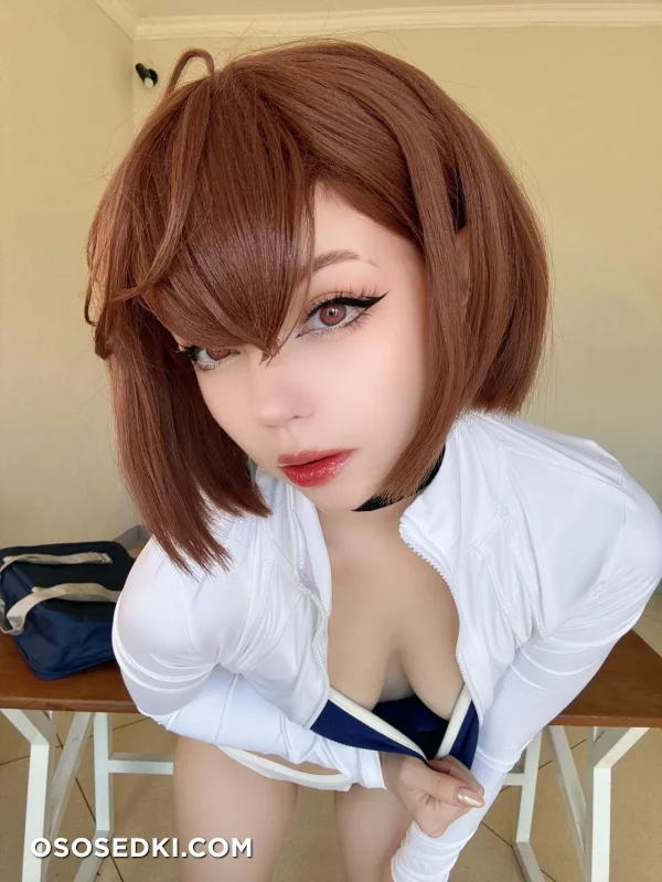 Caticornplay - Momo Ayase - Dandadan - 1