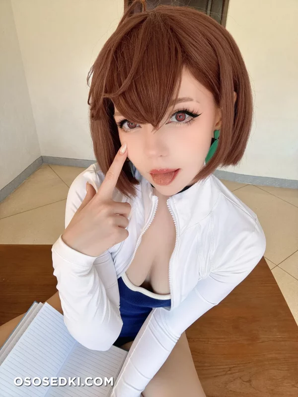 Caticornplay - Momo Ayase - Dandadan - 5