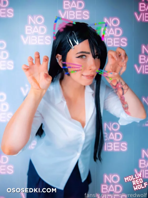 Molly Red Wolf - Hayase Nagatoro - Ijiranaide Nagatoro-san - 2