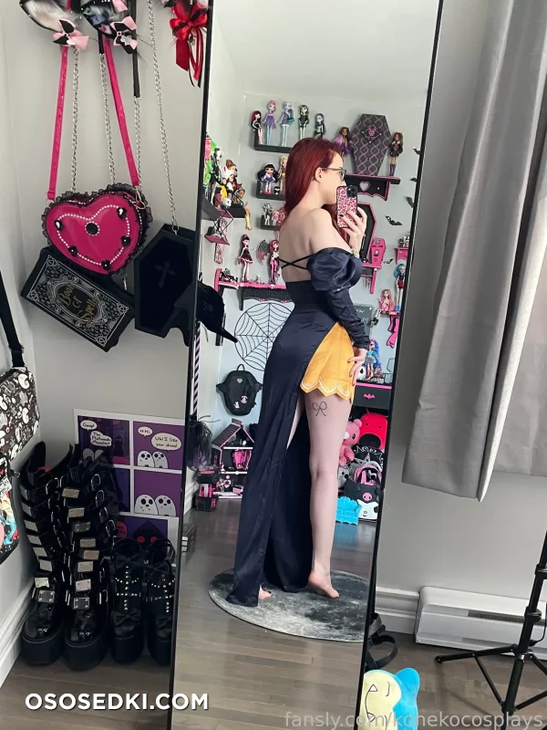 Koneko Cosplays - Lisa Minci - Genshin Impact - 32