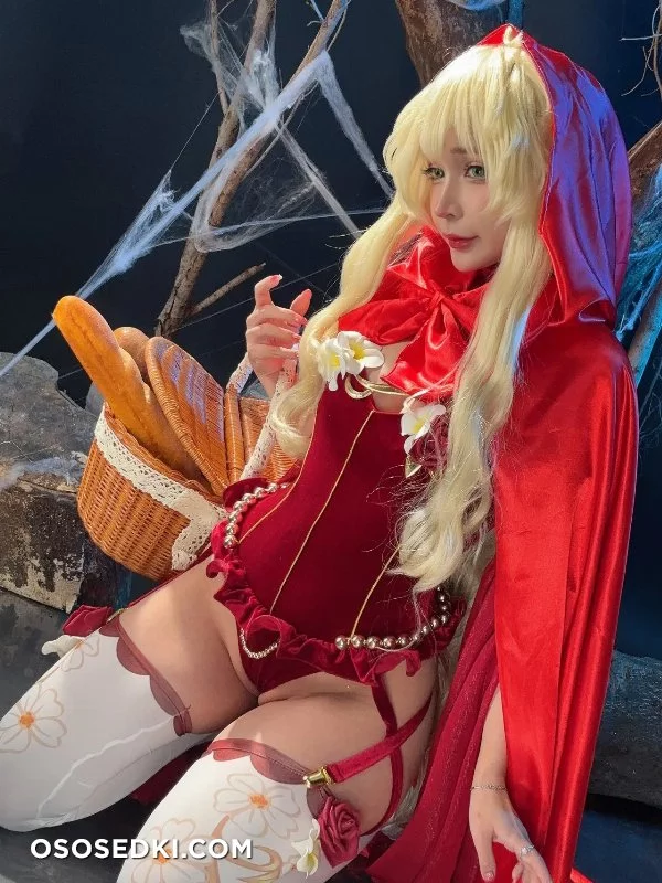 Umeko J - Little Red Riding Hood - Little Red Riding Hood - 98