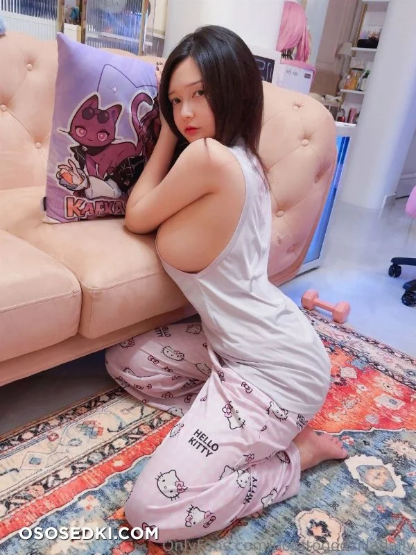 Potato Godzilla - OnlyFans Nude Jul 1-31 2025 - 27